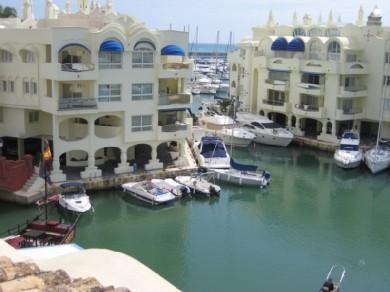 Apartamento con 2 dormitorios se vende en Benalmadena Costa, Costa del Sol