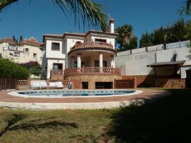 Chalet con 5 dormitorios se vende en Mijas Costa, Costa del Sol