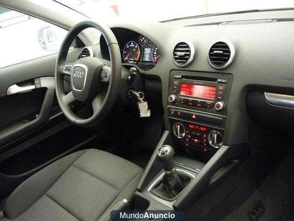 Audi A3 Sportback 1.6 TDI 105cv Attra