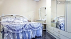 Rooms available - 2-Bedroom apartment at the edge of the Russafa neighbourhood - mejor precio | unprecio.es