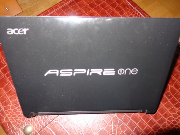 Acer aspire one d255 netbook