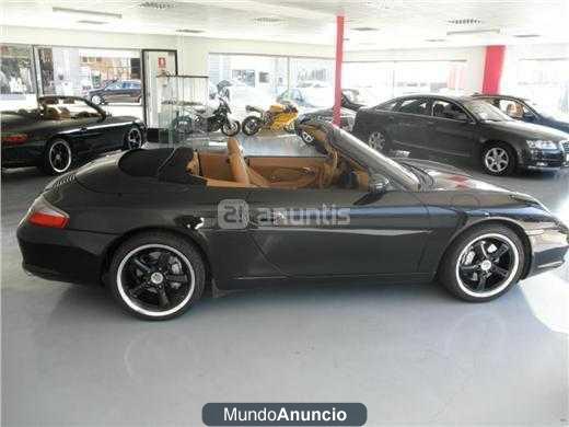 Porsche 911 CARRERA 4 CABRIO