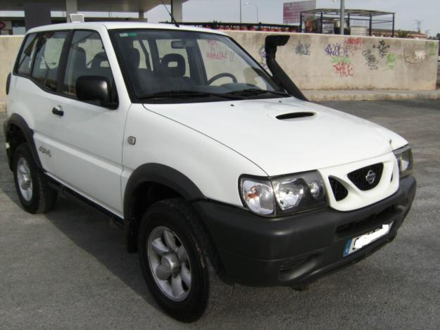 NISSAN TERRANO II  2.7  TD   4 X 4