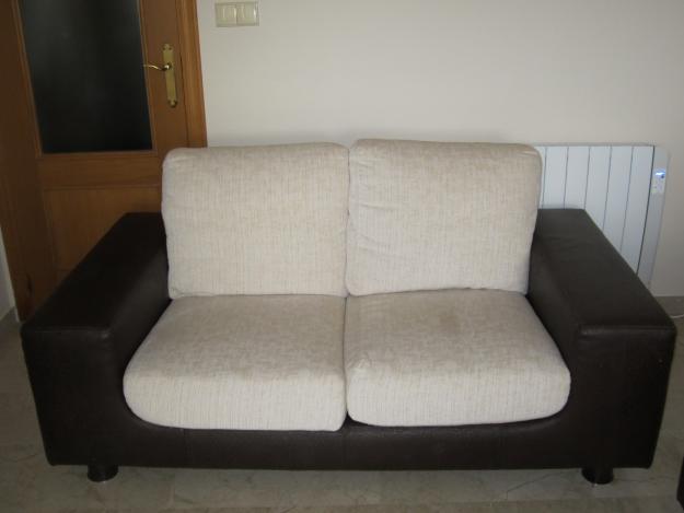 Vendo conjunto de sofas 3 y 2 plazas