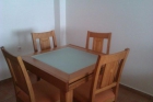 Vendo mesa con cuatro sillas - mejor precio | unprecio.es