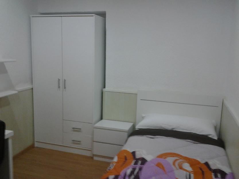 Habitacion en reus para residencia de estudiantes