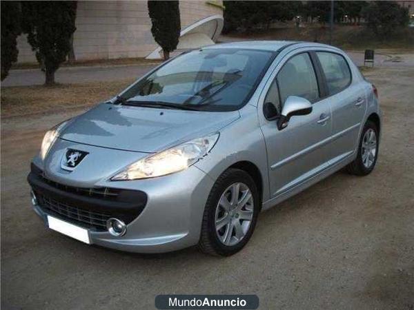 Peugeot 207 Premium 1.6 HDI 110