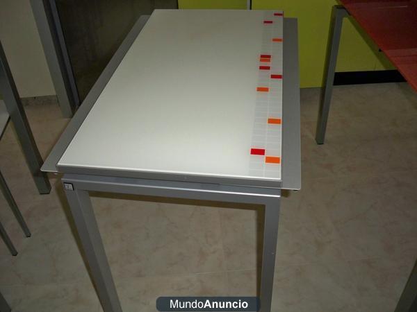 Mesa cocina vidrio templado estrecha