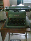 Vendo dos máquinas de escribir marca Olivetti - mejor precio | unprecio.es