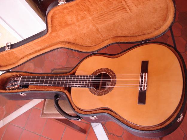 Guitarra Manuel Romero Flamenca
