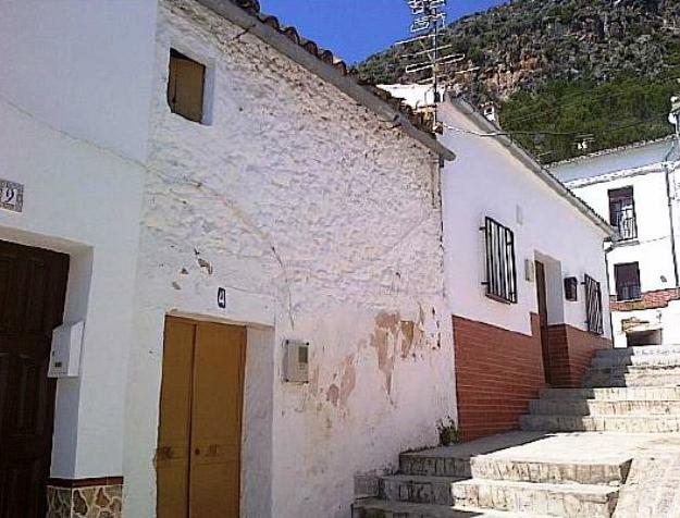 Chalet en Algodonales