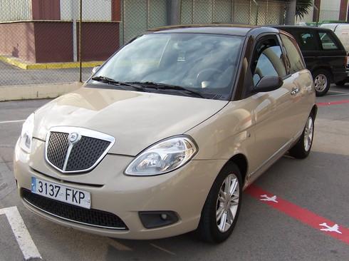 Lancia Ypsilon 1.2 - 8V - 60 CV  BICOLOR