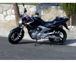 YAMAHA YBR 250