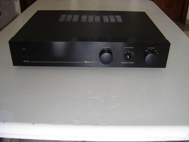 AMPLIFICADOR - NAKAMICHI - MOD - I A - 4 S - HI-END - ALTA FIDELIDAD