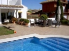 Chalet con 4 dormitorios se vende en Marbella, Costa del Sol - mejor precio | unprecio.es