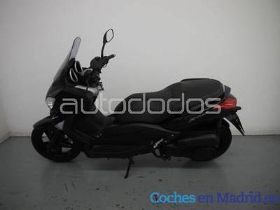 Yamaha Xmax250