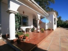 Chalet con 3 dormitorios se vende en Estepona, Costa del Sol - mejor precio | unprecio.es