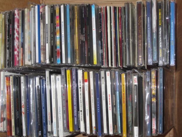 lote 100 cd's de pop rock heavy rolling stones,black sabbath,michael jackson,elvis,maiden