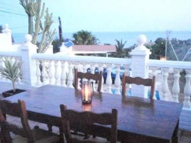 Chalet con 4 dormitorios se vende en Benalmadena Costa, Costa del Sol