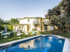 Chalet con 4 dormitorios se vende en Marbella, Costa del Sol - mejor precio | unprecio.es