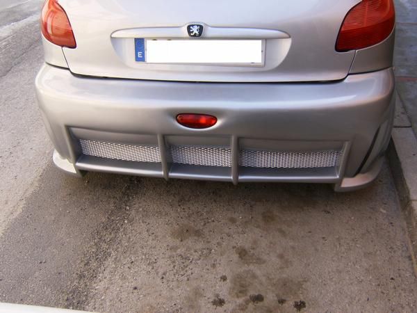 defensa trasera tuning para peugeot 206 solo 2 meses