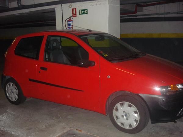 Fiat Punto 1.2 Rojo