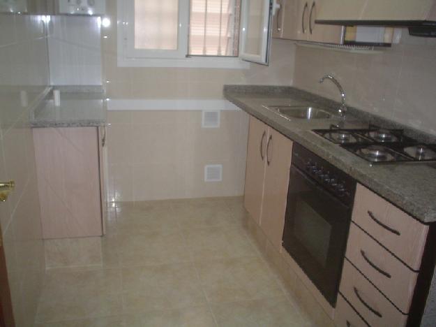 Piso en Roquetes, Les