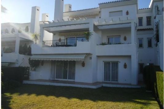 3 Dormitorio Apartamento En Venta en Benahavis, Málaga