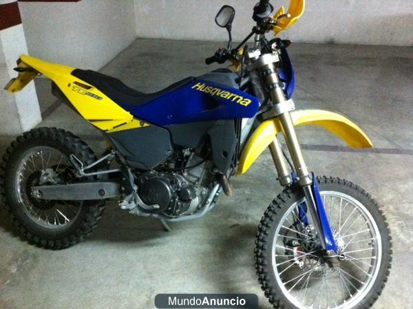 cambio husqvarna te610e por moto de carretera o coche