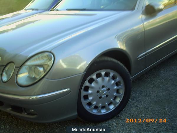 Mercedes Benz E320