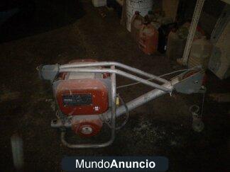 se vende grua movil