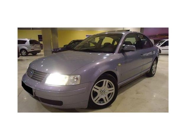 VOLKSWAGEN PASSAT 2.5 V6 TDI TIPTRONIC HIGHLINE