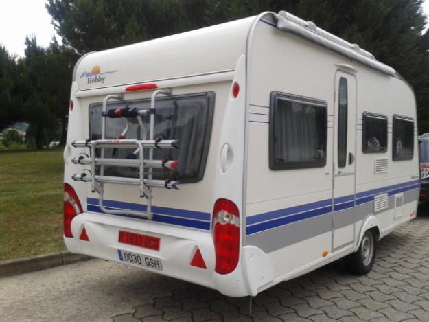 Vendo caravana Hobby 450