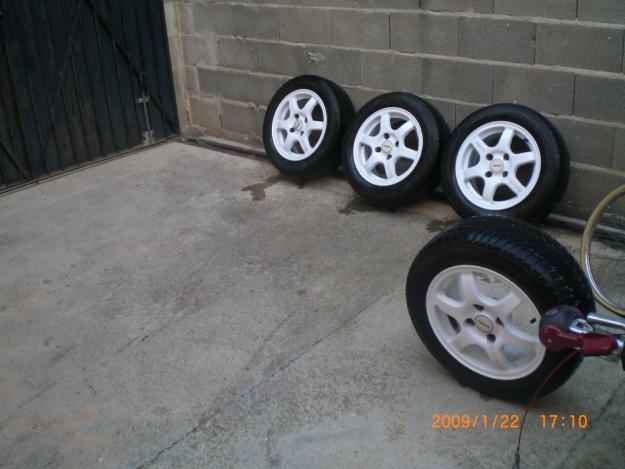 LLANTAS BLANCAS SPEEDLINE + GOMAS GOODYEAR XOLLO