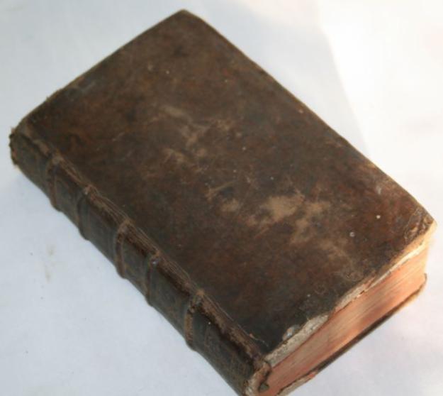 LIBRO ANTIGUO DE MUSICA DEL SIGLO XVIII