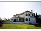 Chalet con 4 dormitorios se vende en Estepona, Costa del Sol - mejor precio | unprecio.es