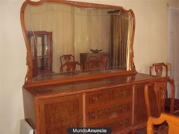 COMEDOR EN MADERA DE CEREZO DEL SIGLO XIX