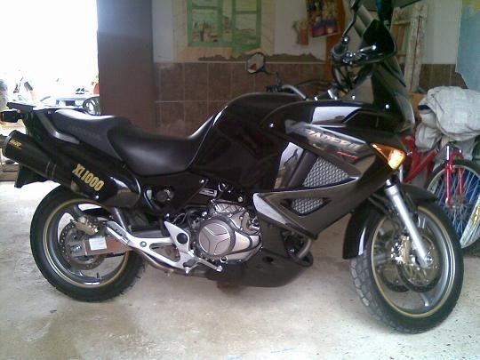 VENDO HONDA VARADERO XL 1000 AÑO 2006