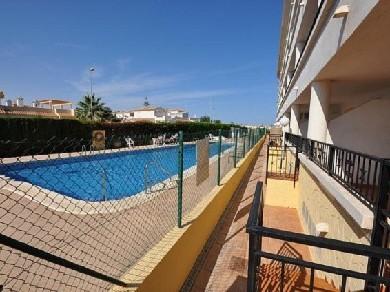 Apartamento con 2 dormitorios se vende en Playa Flamenca, Costa Blanca