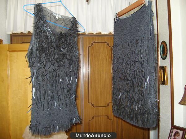 traje precioso y practicamente nuevo