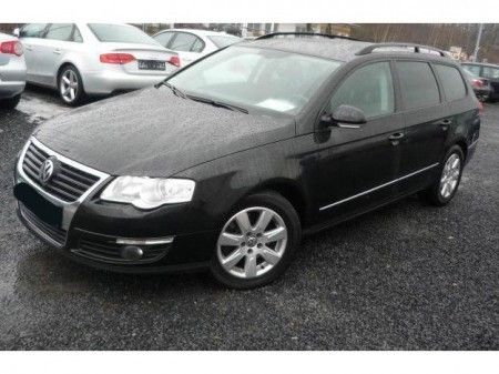VOLKSWAGEN PASSAT 2.0TDI SPORTLINE DPF - La Rioja