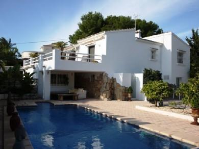 Chalet con 5 dormitorios se vende en Moraira, Costa Blanca