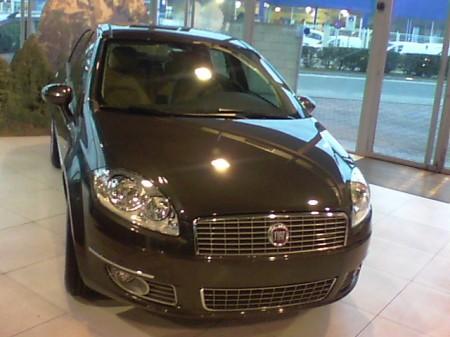 Fiat Linea 16 16V EMOTION 105 CV DIESEL MJET  en Navarra