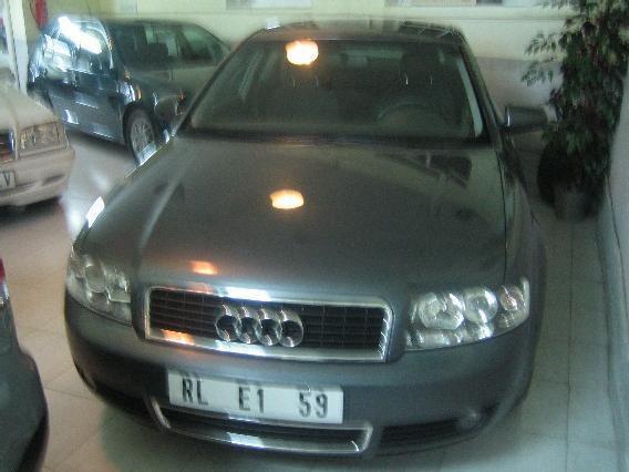 Venta de Audi A4 1.9 TDI '02 en Madrid