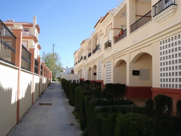 Chalet a estrenar almayate (velez-malaga)