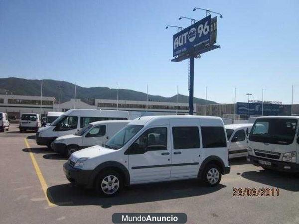 Ford Tourneo CONNETC 230L 8 PLAZAS