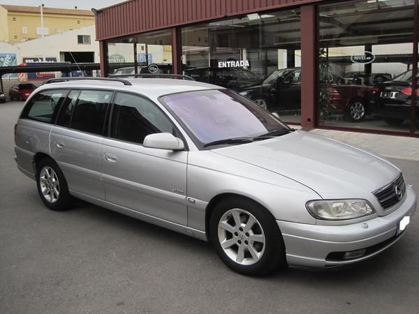 OPEL Omega Sport 2.5 DTI Auto 5p. 150cv