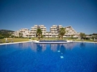 Apartamento con 2 dormitorios se vende en Benahavis, Costa del Sol - mejor precio | unprecio.es