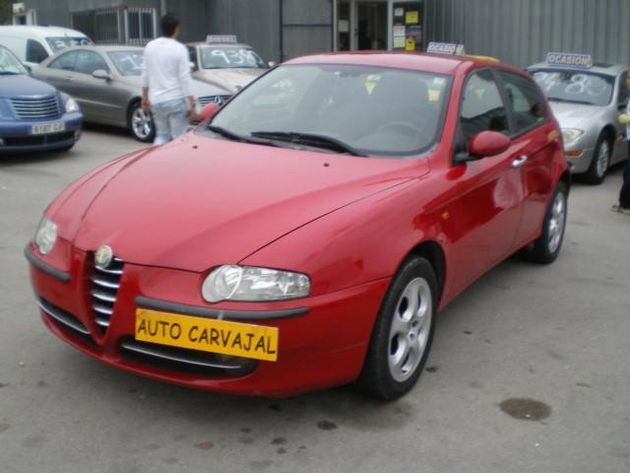 ALFA ROMEO 147  1.9 JTD DISTINCTIVE