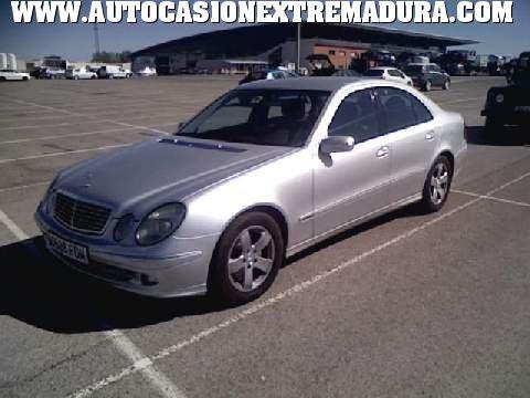 MERCEDES E320 CDI MY05 AVANTGARDE 4MATIC 2.987 C.C. 224 C.V. BERLINA